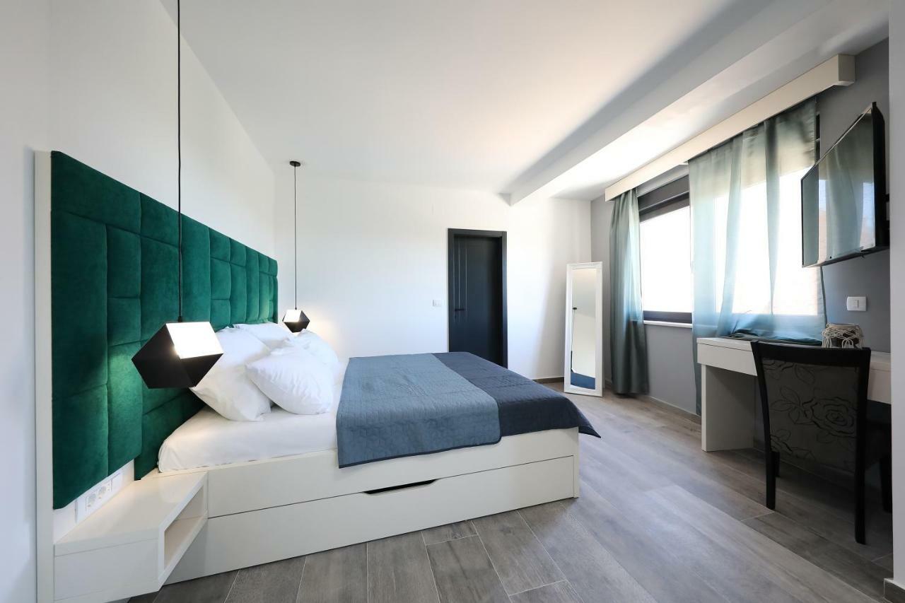 Boutique Residence Cosmopolis 비빈제 외부 사진