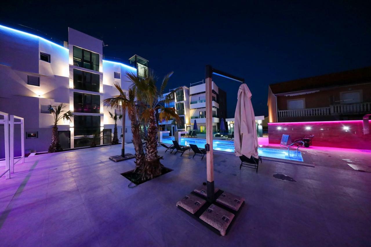 Boutique Residence Cosmopolis 비빈제 외부 사진